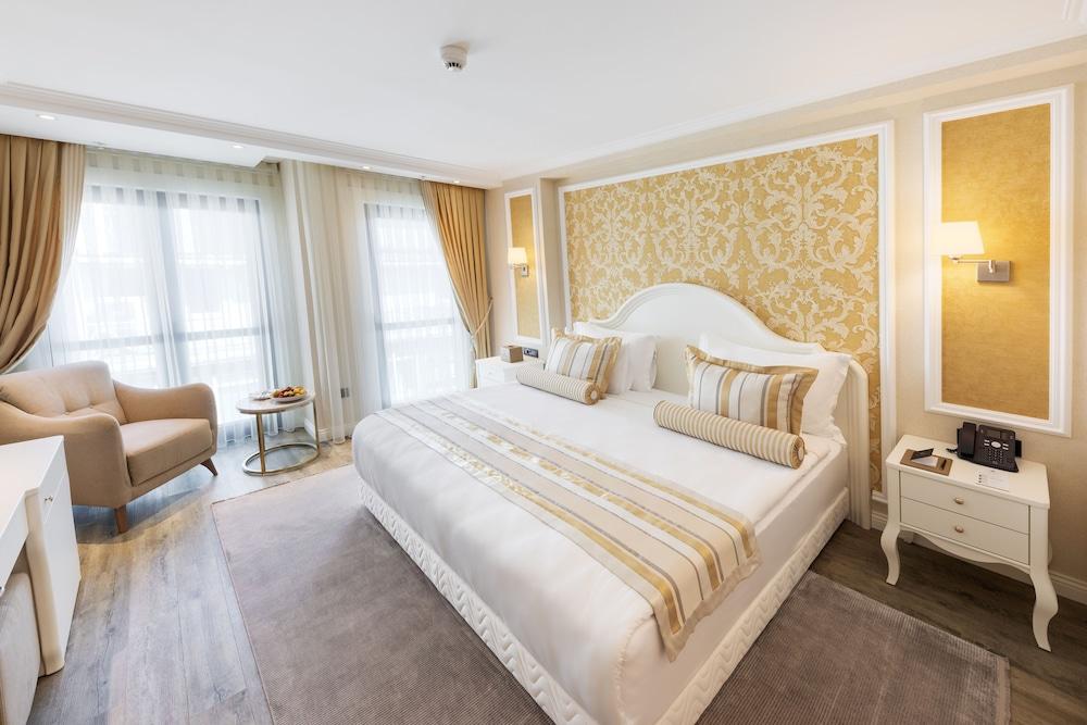 Hallmark Hotel & Spa Room Type - Deluxe Double Room