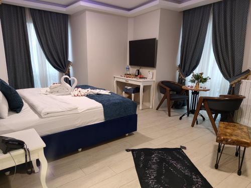 Galata istanbul Hotel - Tap to explore photos