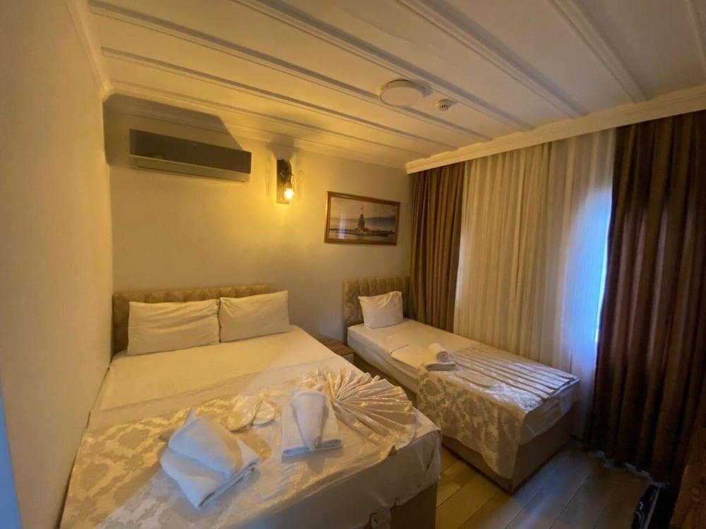 New Cherry Hotel Room Type - Comfort Triple Room