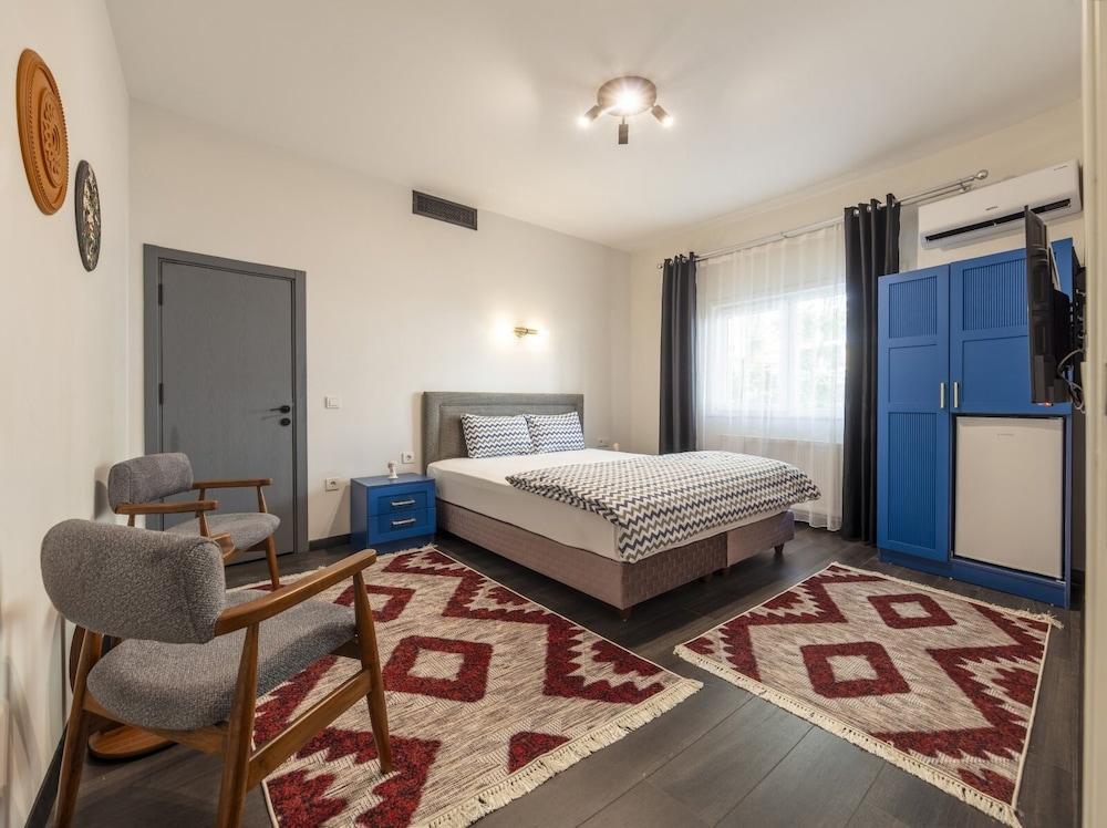 Hexa Suites Hotel Room Type - Junior Studio
