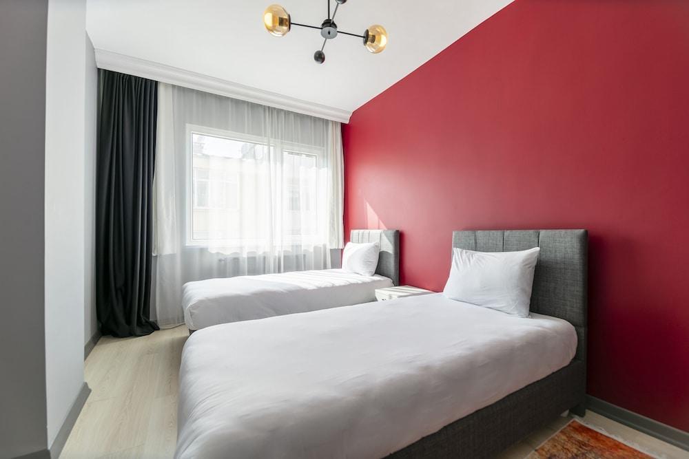 Hexa Suites Hotel - Tap to explore photos
