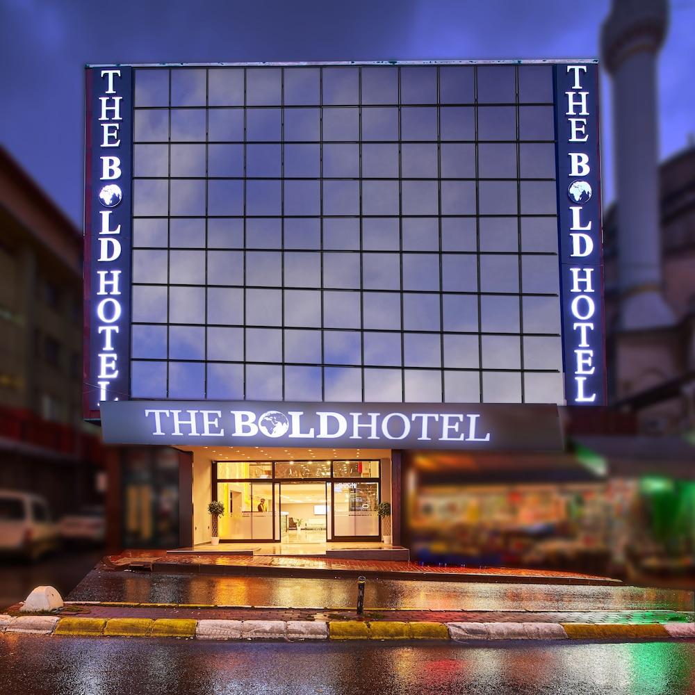 The Bold Hotel - Tap to explore photos