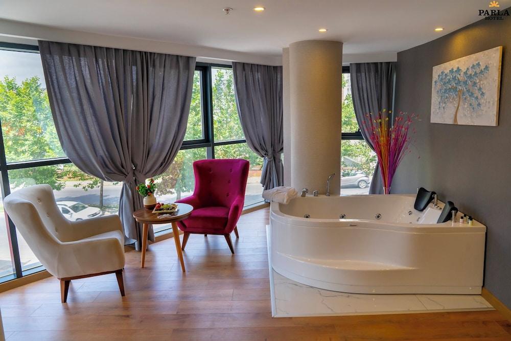 Parla Suite Hotel Room Type - Elite Suite
