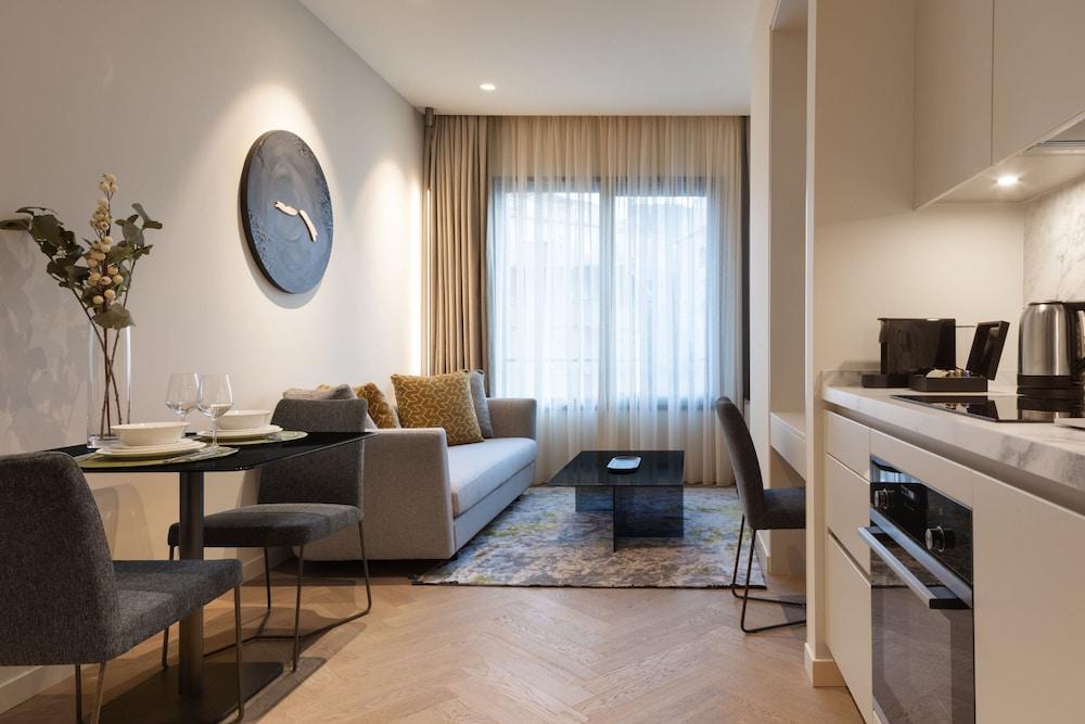 Marriott Executive Apartments Istanbul Fulya Room Type - Apartment, 1 Bedroom, City View
