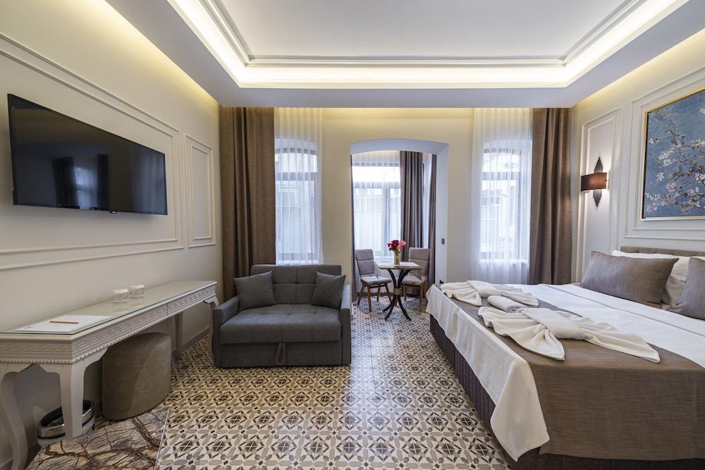 بيرا لونا بريميوم