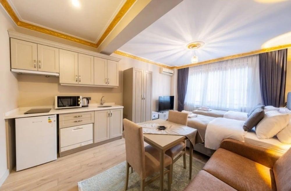 Taksim No 44 Hotel & Suites Room Type - Family Studio, Kitchen, City View Taksim No 44 Hotel & Suites Room Type - Family Studio, Kitchen, City View