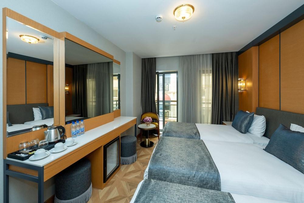 Freya Hotel Room Type - Luxury Triple Room with Balcony Freya Hotel Room Type - Luxury Triple Room with Balcony