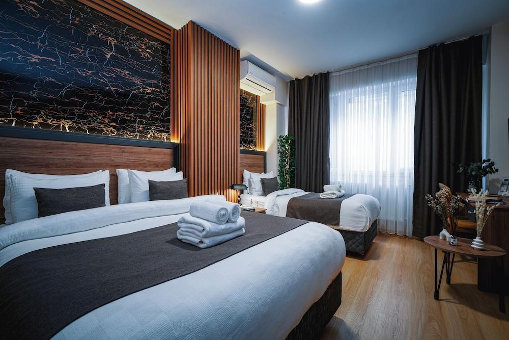 Elite Marmara Boutique Hotel Sultanahmet Room Type - Economy Triple Room
