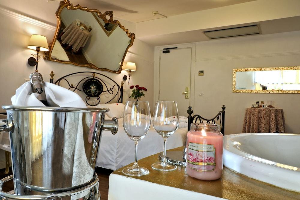 Albergo Al Castello Room Type - Deluxe Suite