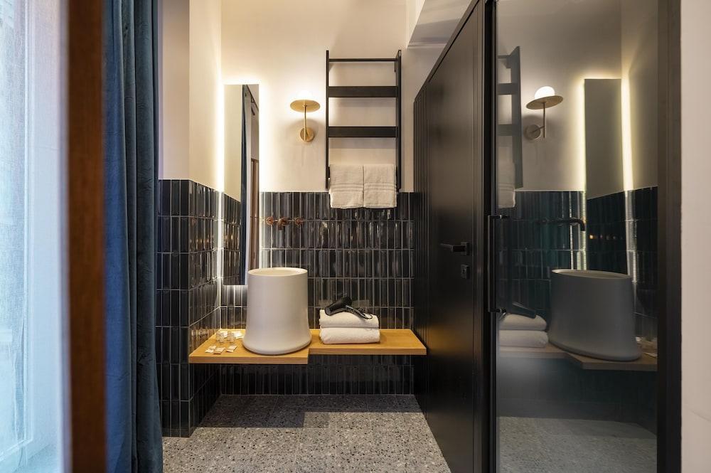 Grand Master Suite GRECI - Tap to explore photos