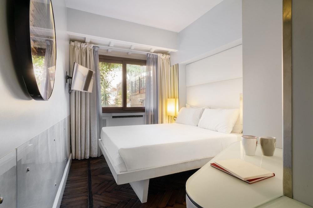 BDB ROOMS MARGUTTA Room Type - Standard Double Room