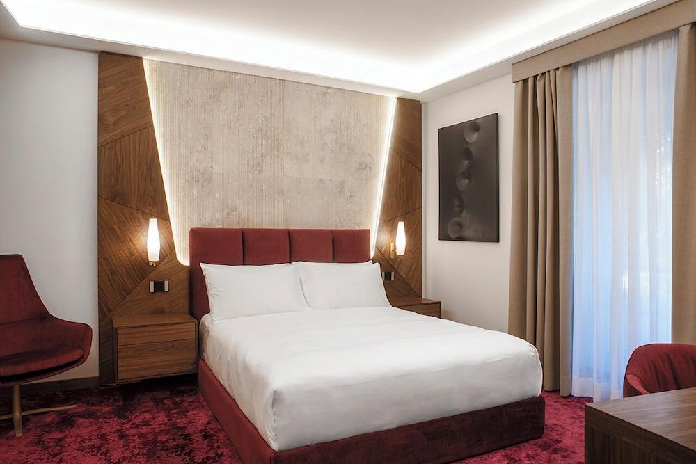 HOTEL VIA VENETO Room Type - Grand Deluxe
