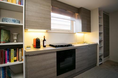 Your Prestigious Penthouse at the Spanish Steps - Tap to explore photos