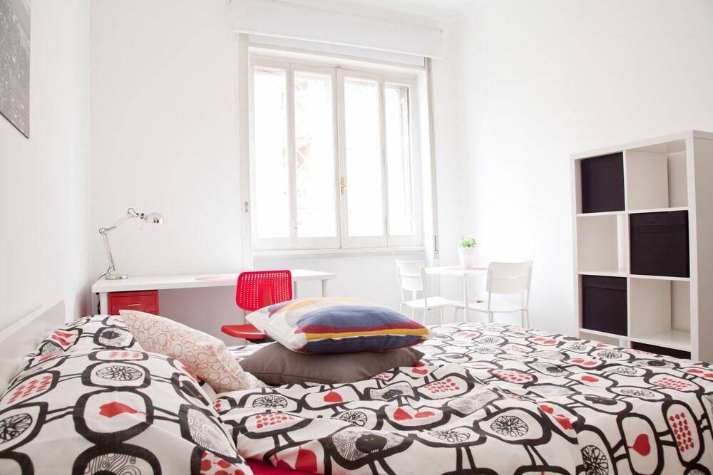 Kamchu Apartments Single Room Villa Ada - Tap to explore photos