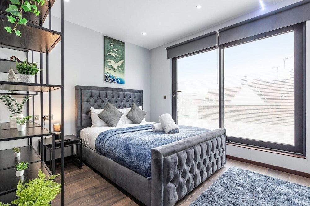 Golders Green Stays Room Type - Double Room, Private Bathroom (FF 3B - Woodstock) Golders Green Stays Room Type - Double Room, Private Bathroom (FF 3B - Woodstock)