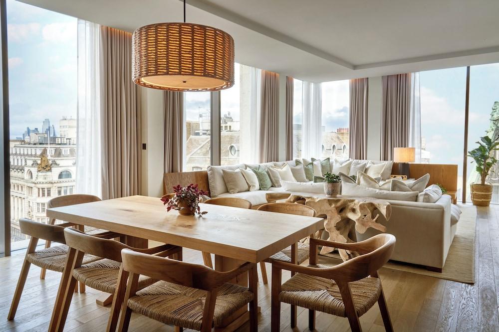 1 Hotel Mayfair Room Type - Suite (Piccadilly Greenhouse)
