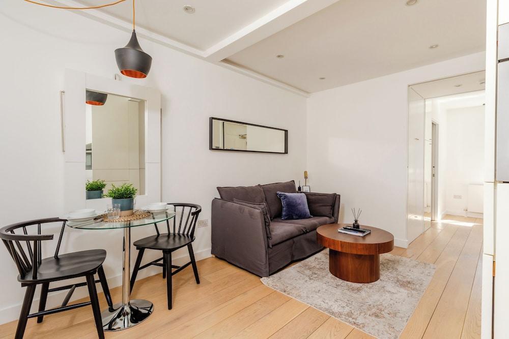 Soho by Excel Apartments - Tap to explore photos
