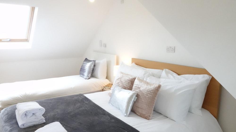 The Great Airport Place Room Type - Comfort Triple Room