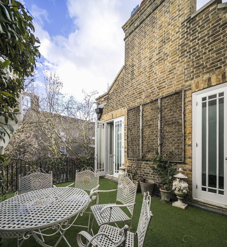 Stunning Mayfair Penthouse Close to Selfridges - Tap to explore photos