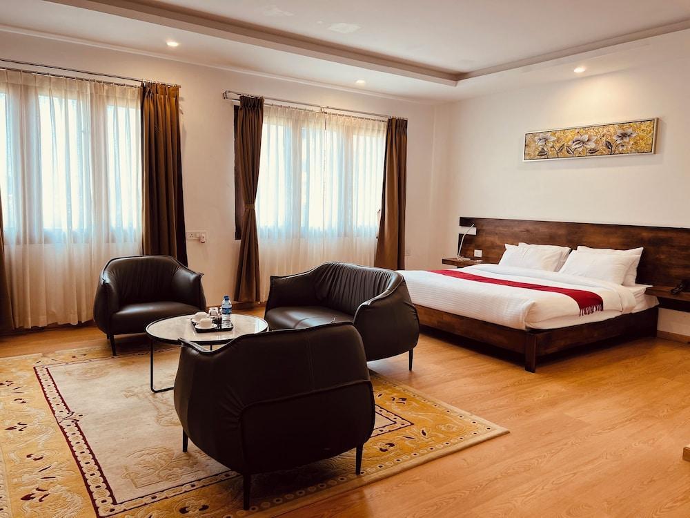 Hotel Mayto Room Type - Executive Room