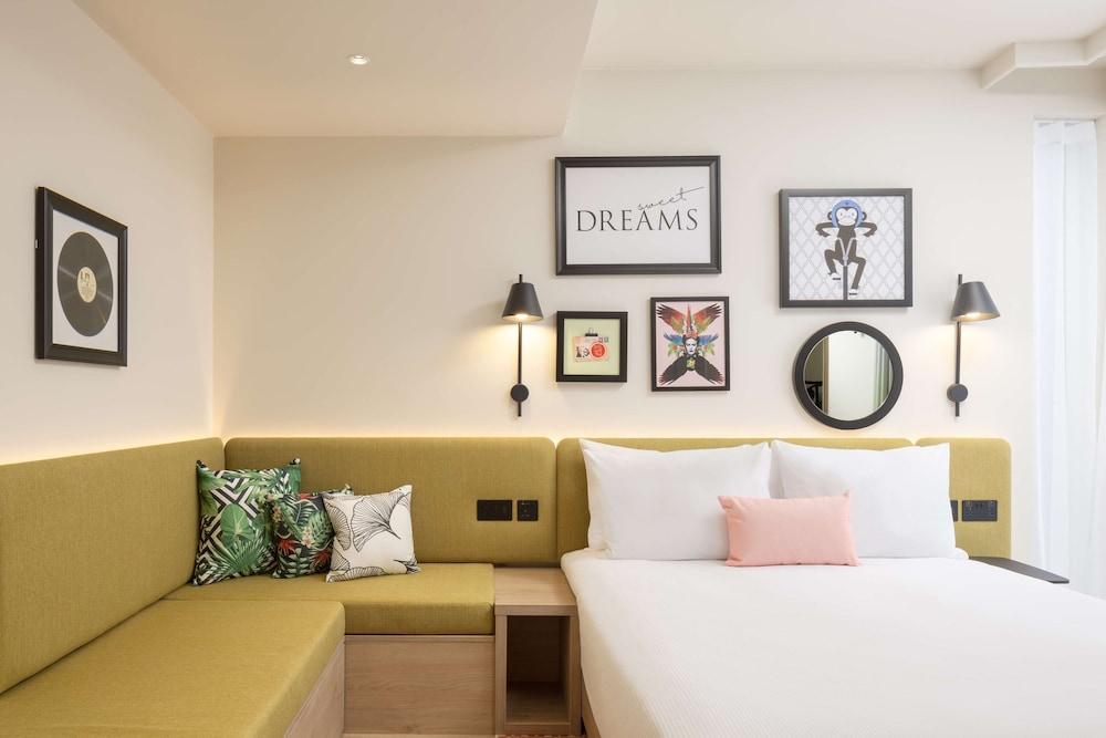 Hampton by Hilton London Old Street Room Type - QUEEN ACCESSIBLE ROOM