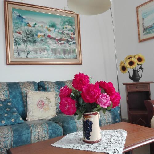 Deliziosa Villa Panoramica - Tap to explore photos