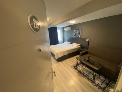 ATABAY SUiT OTEL Room Type - Standard Suite