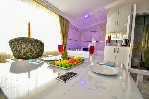 LOCA Suit LİFE AİRPORT HOTEL Room Type - Suite with Spa Bath