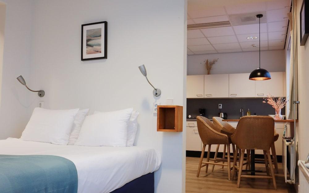 Rooms25 Room Type - Apartment