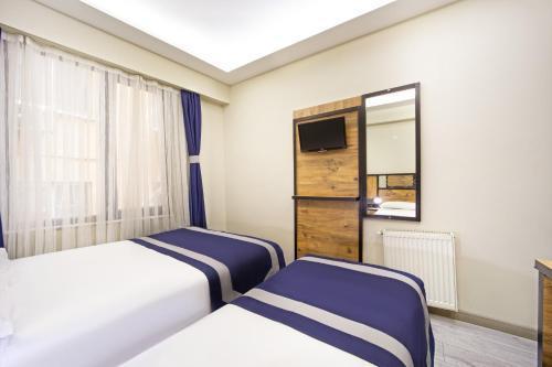 Vizyon Hotel - Old City - Tap to explore photos