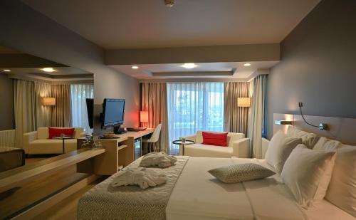 Denizatı Plus Hotel Room Type - Superior King Room