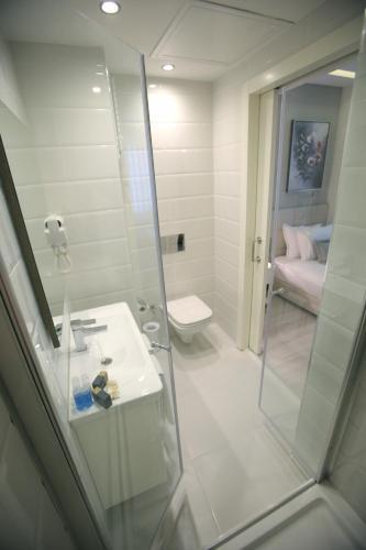 Ravvda Hotel Room Type - Standard Twin Room