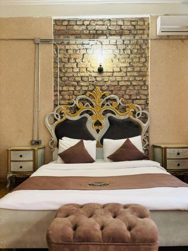 Berfinn Hotel Beşiktaş - Tap to explore photos