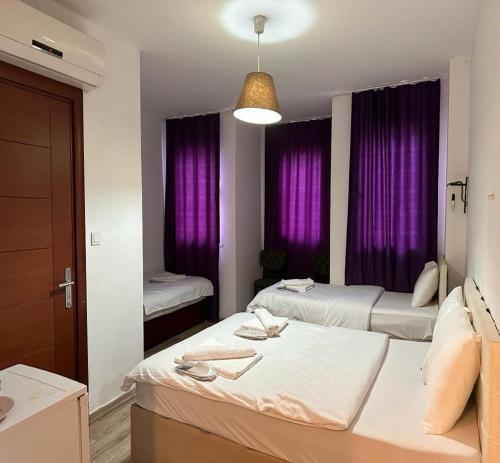 Taksim Soushian Hotel - Tap to explore photos