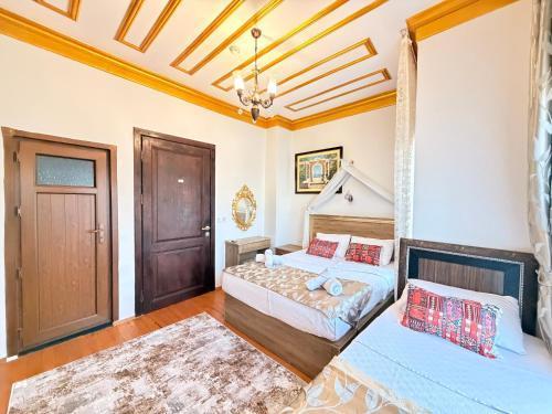 April Story Apart Hotel Room Type - Deluxe Triple Room April Story Apart Hotel Room Type - Deluxe Triple Room