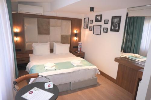 Isle Hotel