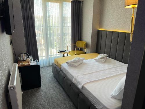 Golden Bazaar Hotel Room Type - Economy Double Room