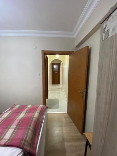 Yakup's Apartment