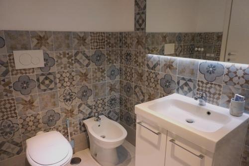 Surf and Windsurfer House Anzio Room Type - Two-Bedroom House Surf and Windsurfer House Anzio Room Type - Two-Bedroom House