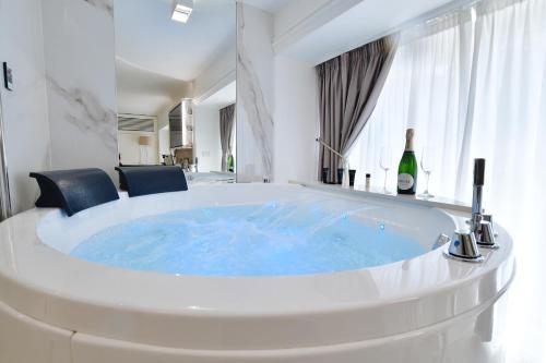 Domus De Cinti Room Type - Suite with Spa Bath