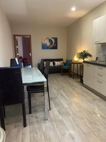 Ambramarina Rooms - Tap to explore photos