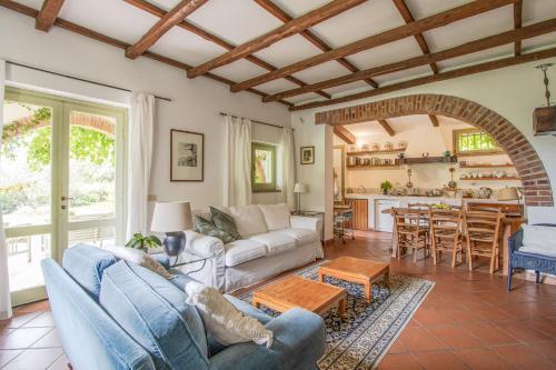 Vigna Luisa Resort - Near Rome - Tap to explore photos