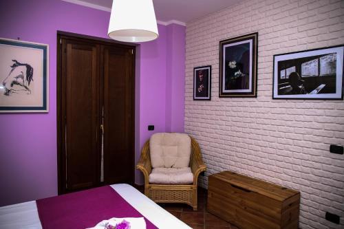Paoline's suite in villa - Tap to explore photos