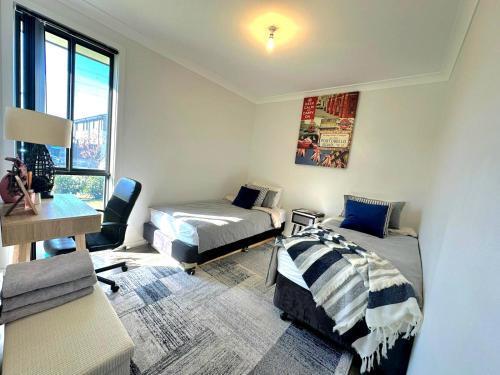 Modern 2BR Apartment, Peaceful and Private in Oran Park - Tap to explore photos