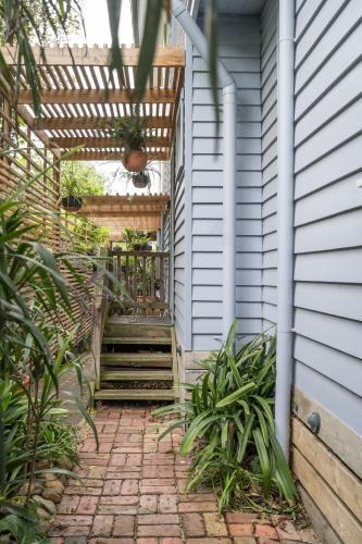 By The Seaside Room Type - One-Bedroom Apartment - Treetop Studio By The Seaside Room Type - One-Bedroom Apartment - Treetop Studio
