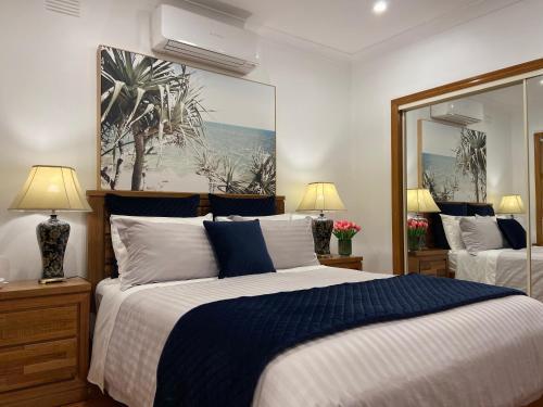 Style/Comfort/Spacious 4 bedroom house plus study