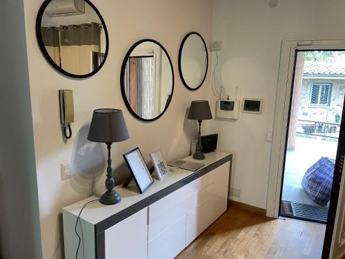 Loft 643 - Tap to explore photos