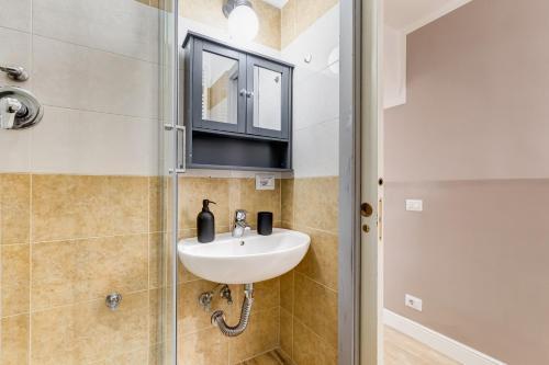 BDC - The Choice, your 2-Bdr apt in Vatican district Room Type - Two-Bedroom Apartment