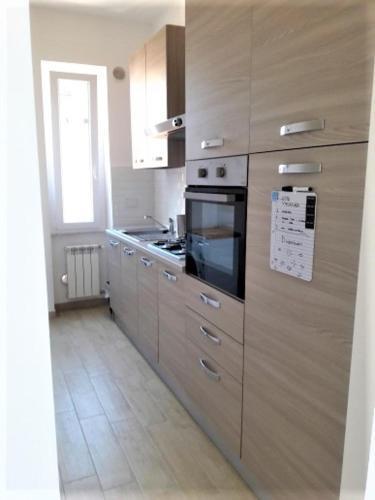 Waterfront Apt - Tap to explore photos