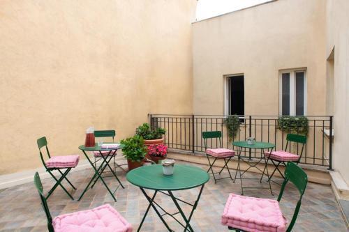 d'AntoMa - Guest House - Tap to explore photos